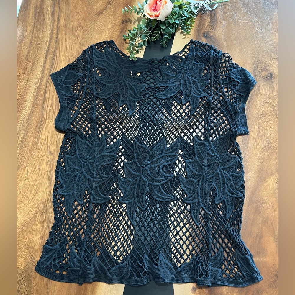 Elegant Black Crochet Macrame Style Floral Top